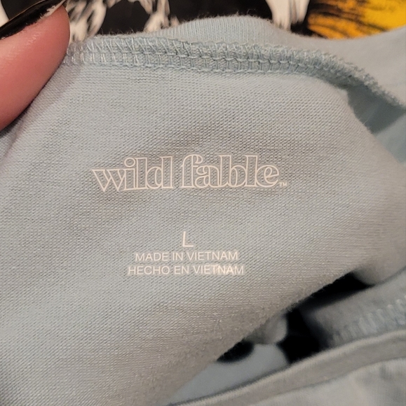 Wild Fable light blue crop tight top - Picture 3 of 3